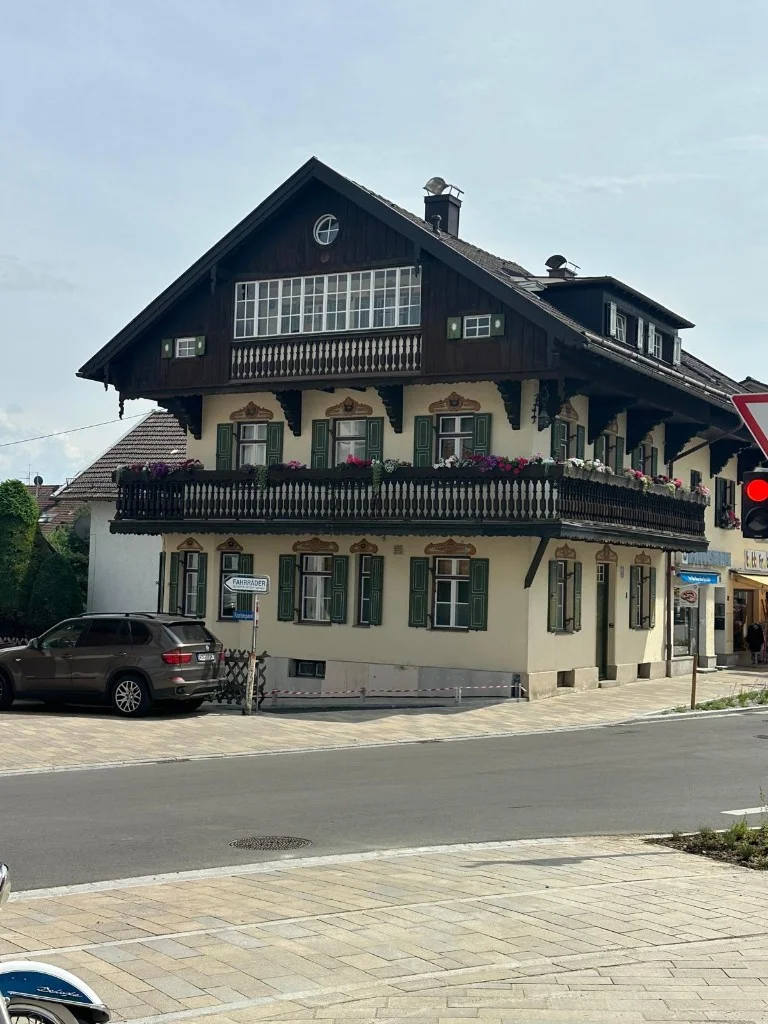 Alpenländisches Bauernhaus in Tutzing